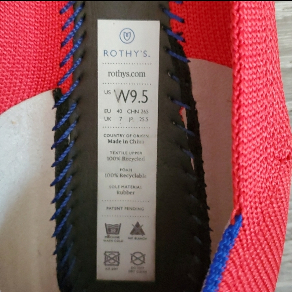 9.5 Rothys Tangerine Point Flats - Picture 3 of 4